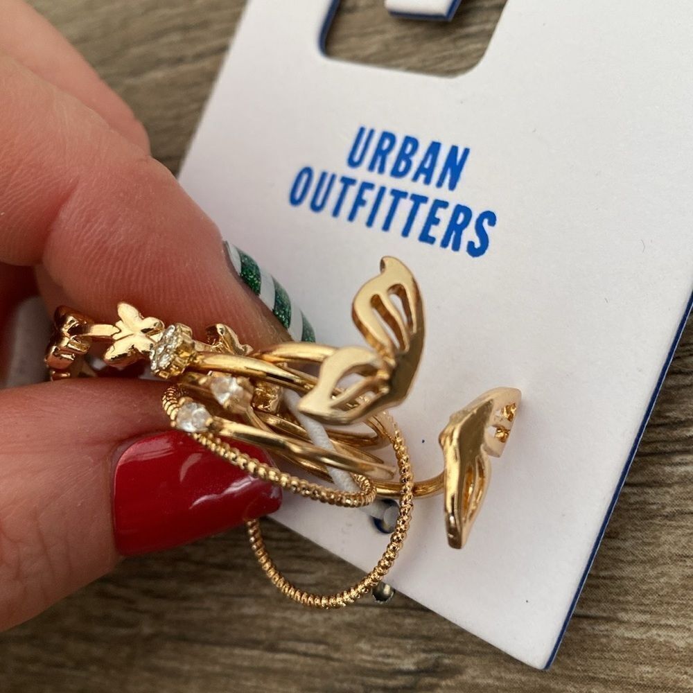 Urban Outfitters Gold Butterfly & Crystal Stackable Ring Set - Picture 3 of 6